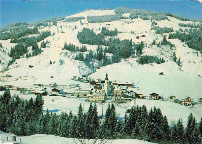 Jochberg Tirol AT Wintersport Wurzalmlift Skilift Bergdorf Kirchturm Winterpanor