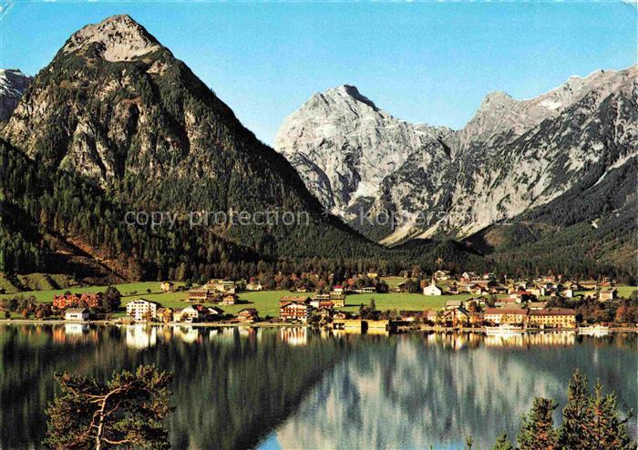Pertisau Achensee Tirol AT Bergsee Spiegelung Bergdorf Bergpanorama Herbstlandsc