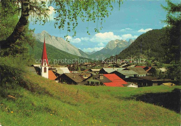 SEEFELD Tirol AT Seefeld Kirche Talansicht Wetterstein Karwendelgebirge Sommer B