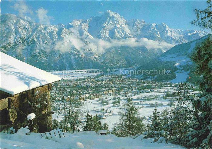 LIENZ  Tirol AT Lienz Lienzer-Dolomiten Winterpanorama Stadtansicht Schnee Draut
