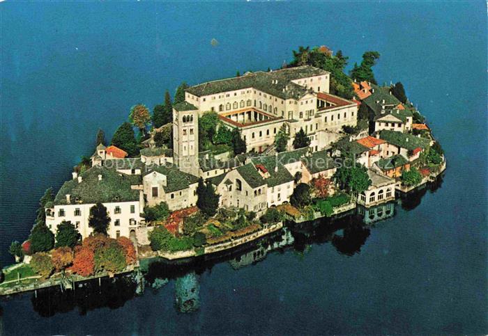 Isola di San Giulio Orta San Giulio IT Fliegeraufnahme Isola-di-San-Giulio Lago-