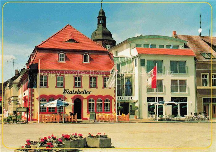Vetschau Spreewald Brandenburg Ratskeller Hotel Marktplatz Kirchturm Aussengastr