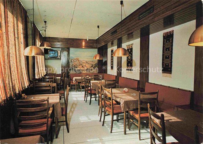 BADENWEILER BW Neuenfels-Stube Gaststube Wandteppiche Holzvertaefelung Kupferlam