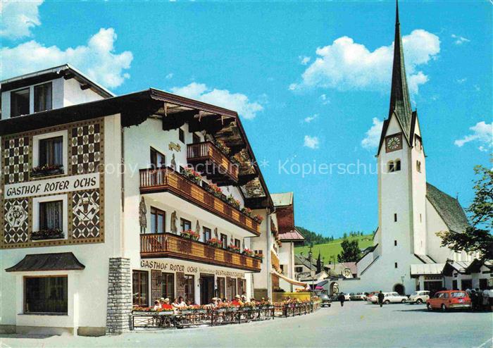 Abtenau Salzburg AT Gasthof-Roter-Ochs Marktplatz Kirche Kirchturm Terrasse Balk
