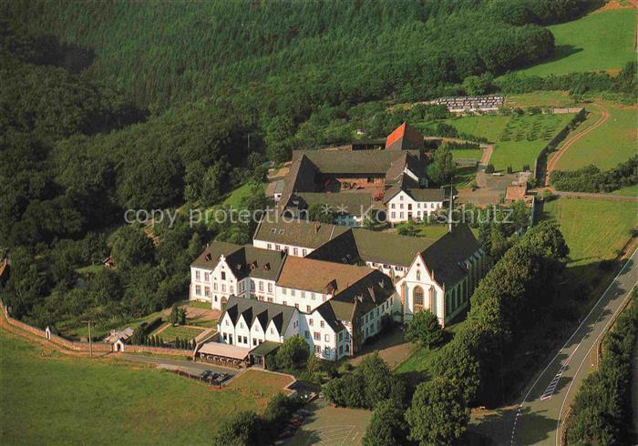 Heimbach  Eifel Rur Dueren NRW Abtei-Mariawald Kloster Klosterkirche Wald Eifel
