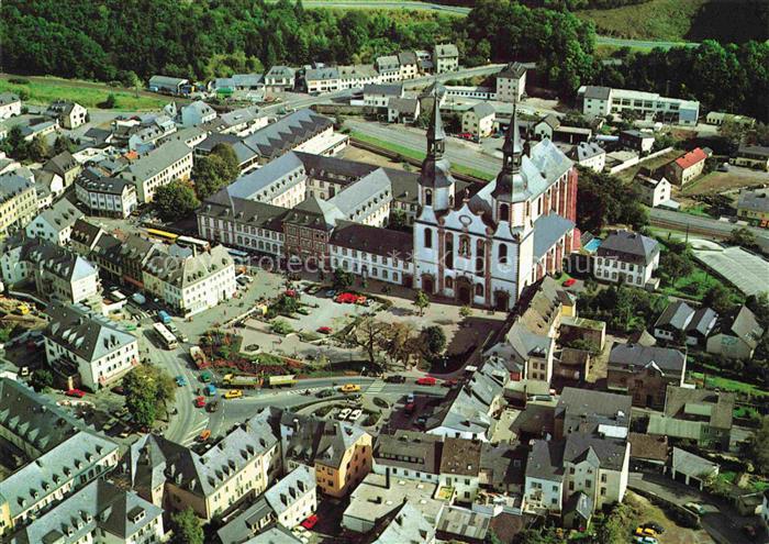 Pruem Eifel Rheinland-Pfalz Marktplatz Abteikirche Stadtansicht Eifel Luftbild K