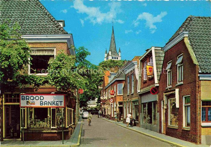 Ommen Overijssel NL Brugstraat N.H.-Kerk Brood-Banket Kirchturm Einkaufsstrasse