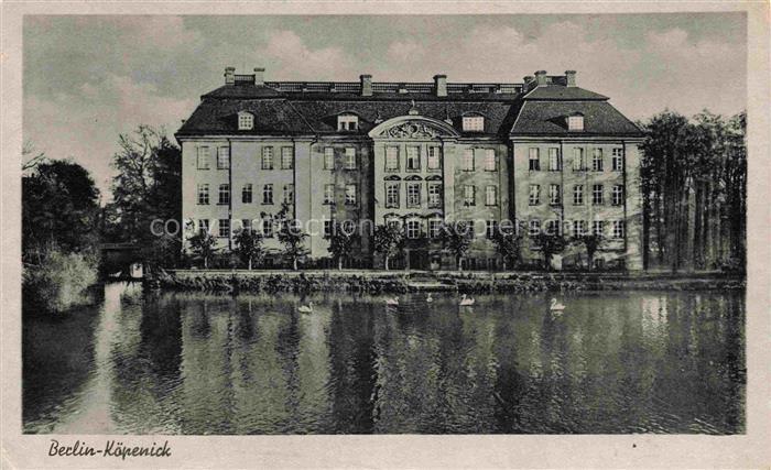 KoePENICK Coepenick Coepenick TREPTOW-KoePENICK BERLIN Schloss-Koepenick See Sch