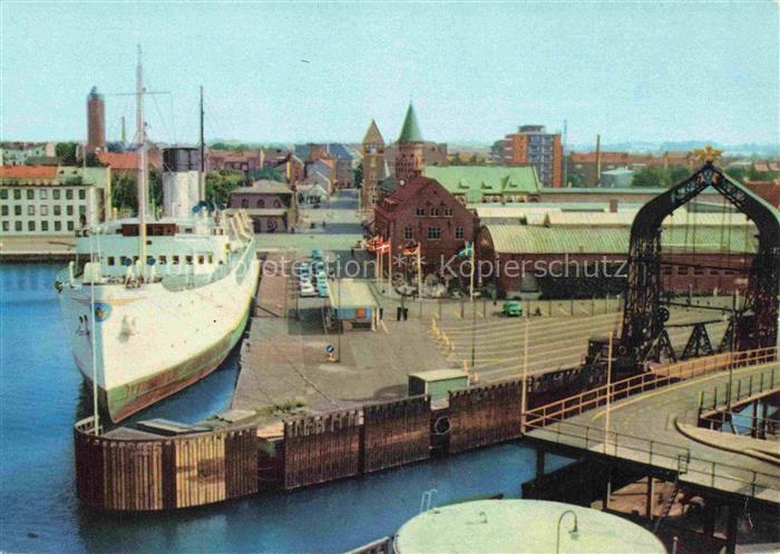 Trelleborg Sweden Hafen Faehre Schiff Flagge Hafengebaeude Kran Farbkarte DDR-Ve