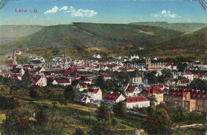 LAHR Baden Ortenaukreis Schwarzwald BW Stadtpanorama Kirche Huegel Schwarzwald D