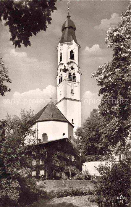 Pfronten Ostallgaeu Bayern Pfarrkirche Kirchturm Zwiebelturm Baeume Allgaeu
