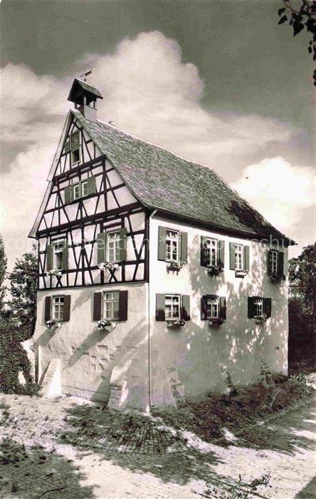 Holzgerlingen Schloss Fachwerkhaus Wetterhahn Fensterlaeden Blumenkaesten