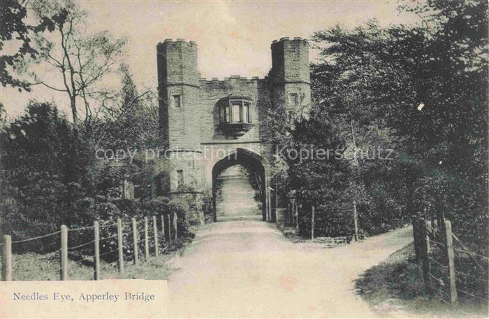 Apperley Bridge Greengates Leeds West Yorkshire UK Needles-Eye Torturm Torhaus B