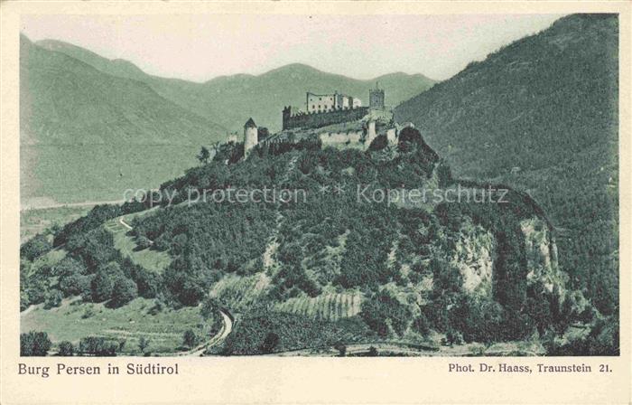 Burg Persen Suganertal Burg Felsen Berge Wald Weinberge
