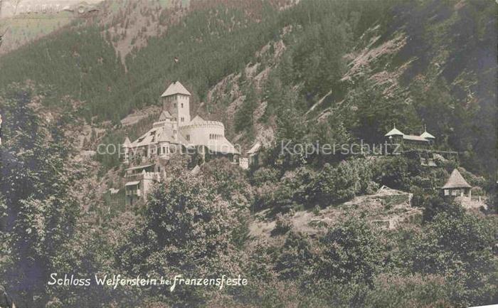 Schloss Welfenstein Franzensfeste Fortezza Bolzano IT Schloss Turm Felsen Berge