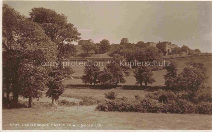 Carisbrooke Castle Isle of Wight IOW UK Carisbrooke-Castle Burg Felder Baeume Wi