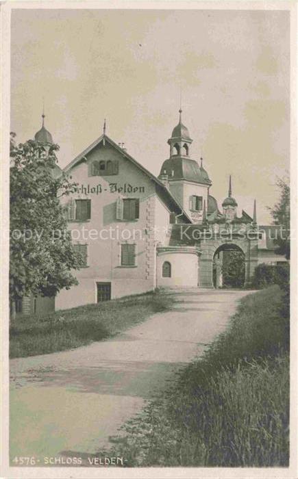 Schloss Velden Woerther See Kaernten AT Schloss Eingangstor Turm Weg Baeume Torb