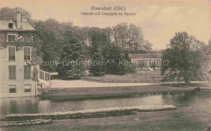 Rozendaal Rosendael Gelderland NL Oranjerie Kasteel Teich Park Baeume Schlossanl