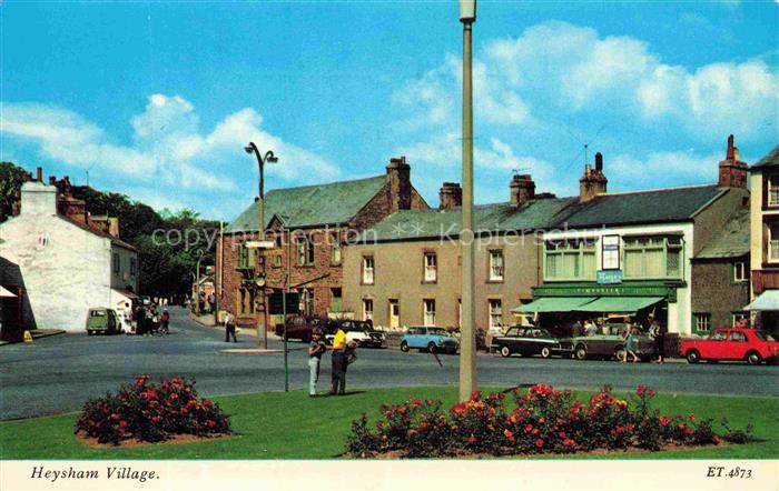 Heysham Lancaster UK Heysham-Village Dorfplatz Geschaefte Autos Blumenbeete Pass