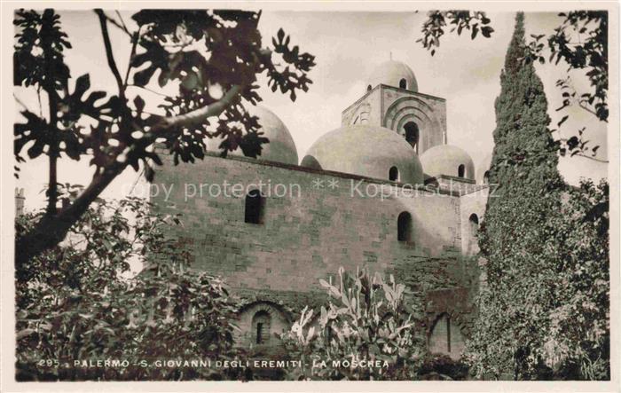 PALERMO Sicilia IT S.-Giovanni-degli-Eremiti Moschea Kuppeln Kirche Garten Zypr