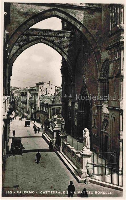 PALERMO Sicilia IT Cattedrale Via-Matteo-Bonello Torbogen Strasse Statuen Passa
