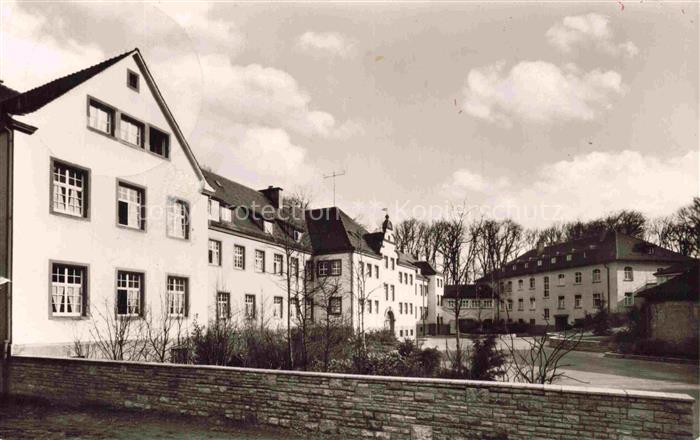 BAD MERGENTHEIM BW Schloss Kurhaus Versorgungs-Kuranstalt Gebaeudekomplex Baeume