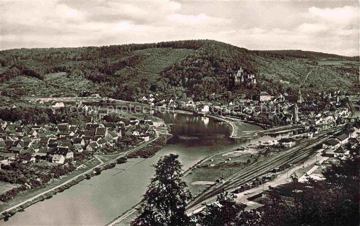Wertheim Main BW Taubermuendung Main Fluss Altstadt Burg Eisenbahn Luftbild Kreu