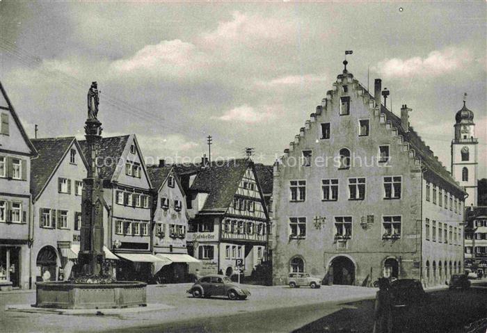 BAD MERGENTHEIM BW Heinrich-Ehrler-Platz Ratskeller Rathaus Marktbrunnen Fachwer