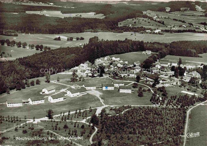 Neutrauchburg Isny Allgaeu Bayern Fliegeraufnahme Luftbild Kurort Wohnhaeuser Fe