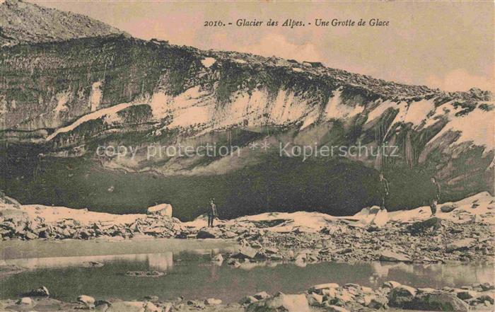 Gletscher Ferner Glacier Glaciar Ghiacciaio-- Alpes Une Grotte de Glace