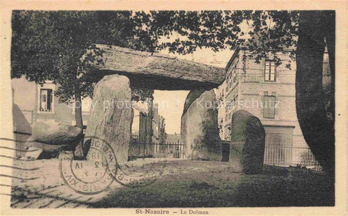Dolmen Dolmens Huenengrab Huenensteine-- St. Nazaire