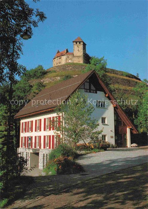 Gutenberg Schloss Balzers Liechtenstein FL Haus-Gutenberg Burg Burghuegel Begegn