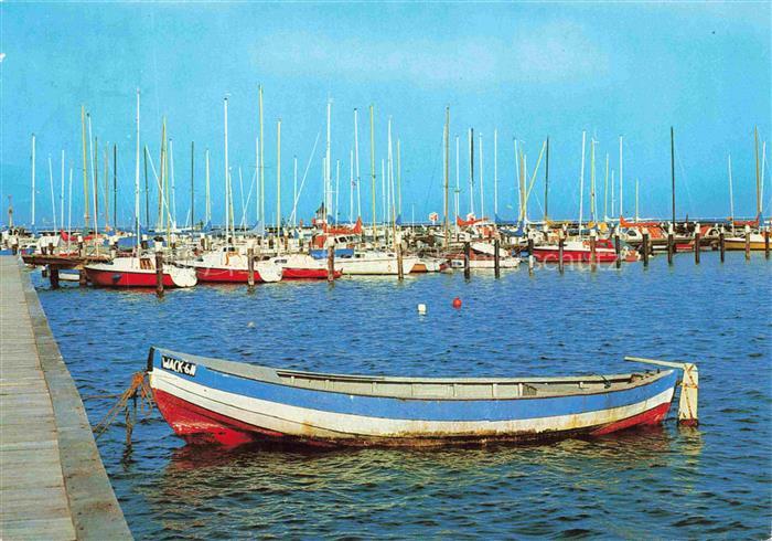 Wackerballig Gelting Schleswig-Holstein Yachthafen-Wackerballig Segelboote Ruder
