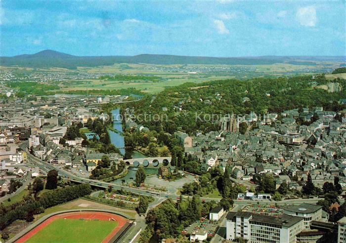WETZLAR Lahn Hessen Lahn Bruecke Dom Fliegeraufnahme Altstadt Stadion Sportplatz