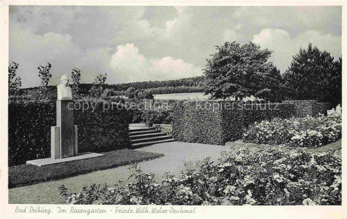 BAD DRIBURG NRW Rosengarten Friedr-Wilh-Weber-Denkmal Bueste Hecke Treppe Rosen