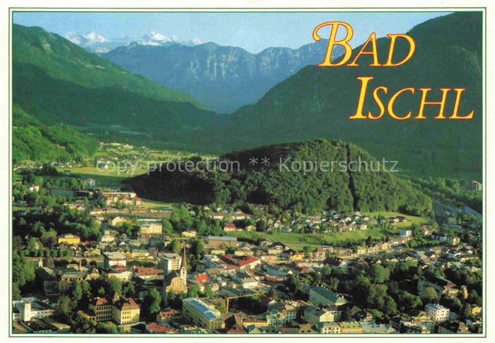 Bad Ischl Salzkammergut AT Fliegeraufnahme Stadtansicht Berge Salzkammergut Hohe