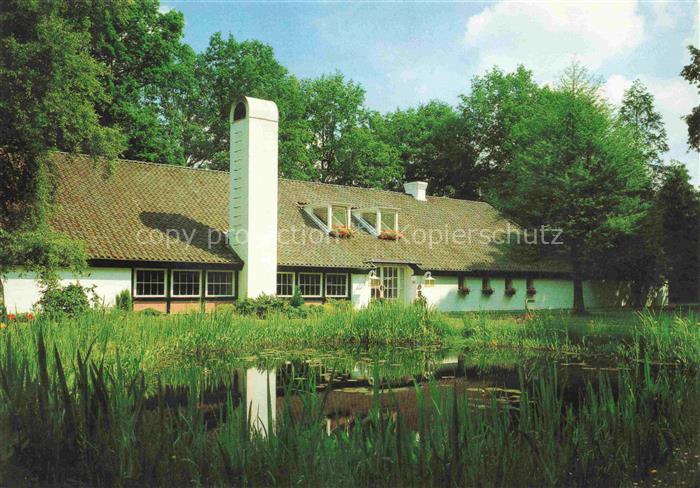 Waffensen Rotenburg Wuemme Niedersachsen Lerchenkrug Restaurant Reetdach Teich S