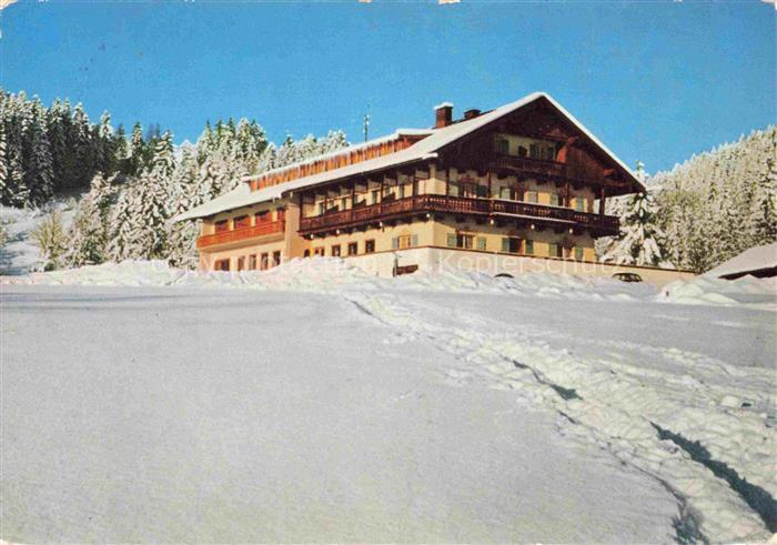 Wiessee Bad Tegernsee Berggasthof-Sonnenbichl Skihang Winter Schnee Balkon Wald
