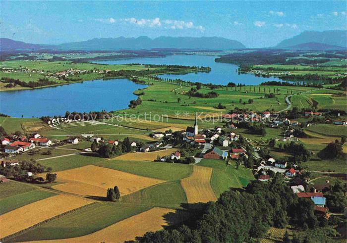 Taching See Traunstein Bayern Tachinger-See Waginger-See Luftbild Felder Dorfkir