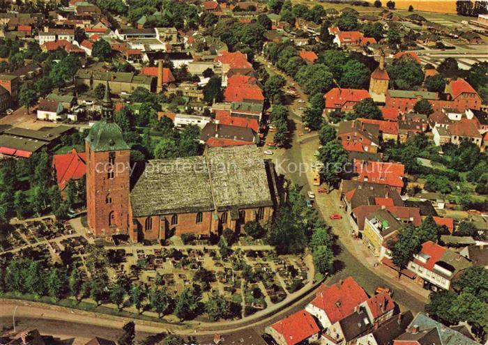 Burg Fehmarn Ostseebad Schleswig-Holstein Kirche Friedhof Stadtpanorama Rote-Da