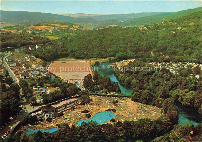 Heimbach Eifel Rur Dueren NRW Schwimmbad Kleingolfplatz Fluss Eifel Campingplat
