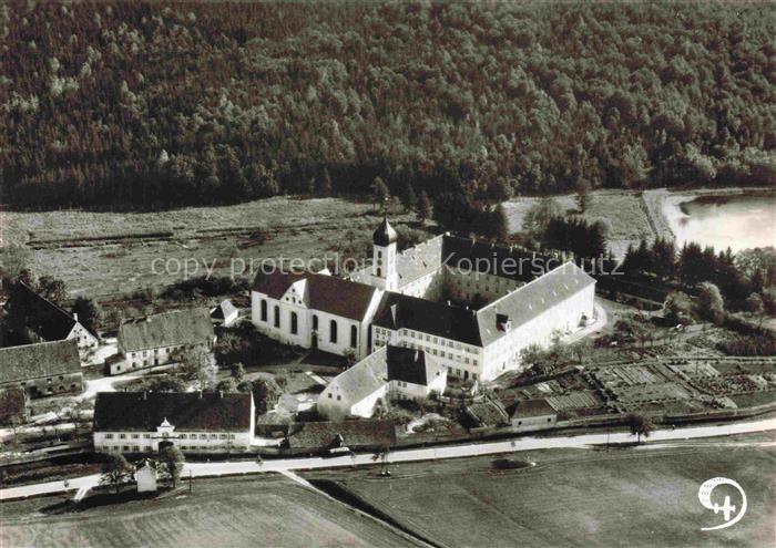 Oberschoenenfeld Gessertshausen Augsburg Bayern Abtei Kloster Kirche Felder Wald