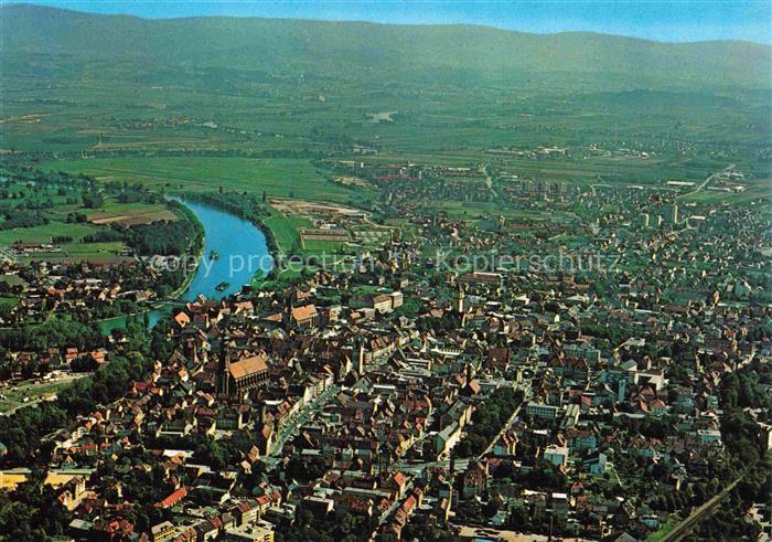 Straubing Fliegeraufnahme Donau Altstadt Kirchen Stadtansicht Felder Weinberge
