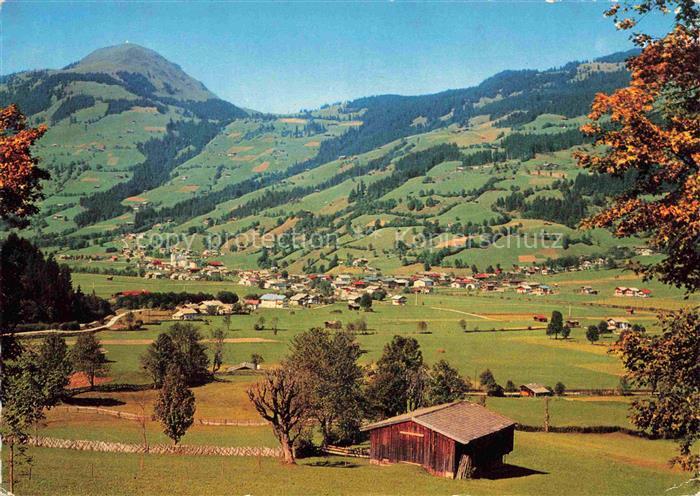 Lauterbach Brixen Hohe-Salve Bergpanorama Talblick Wiesen Almhuette Dorf Herbst