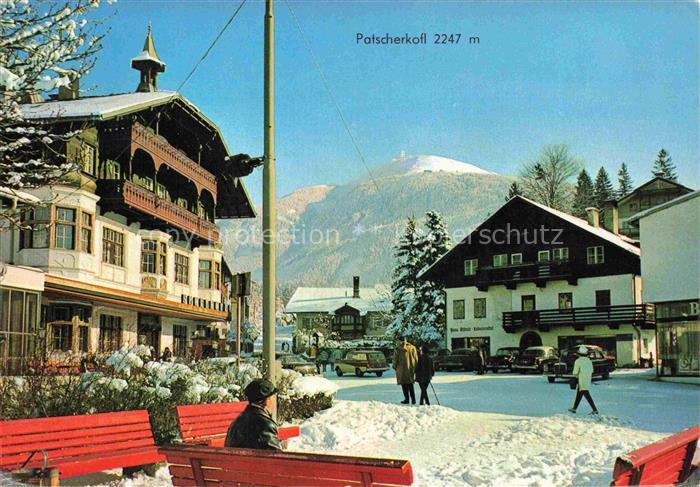 Igls Jgls Innsbruck Tirol AT Patscherkofl Wintersportort Dorfplatz Hotel Schnee