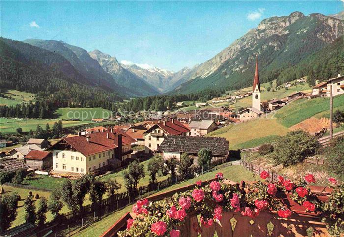 Trins Gschnitztal Innsbruck Tirol AT Trins Gschnitztal Stubaier-Alpen Kirche Dor