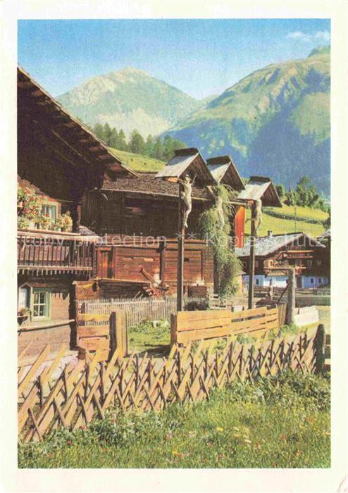 Kals-Lesach Grossglockner Tirol AT Bauernhof Holzhaus Wegkapelle Kruzifix Berge