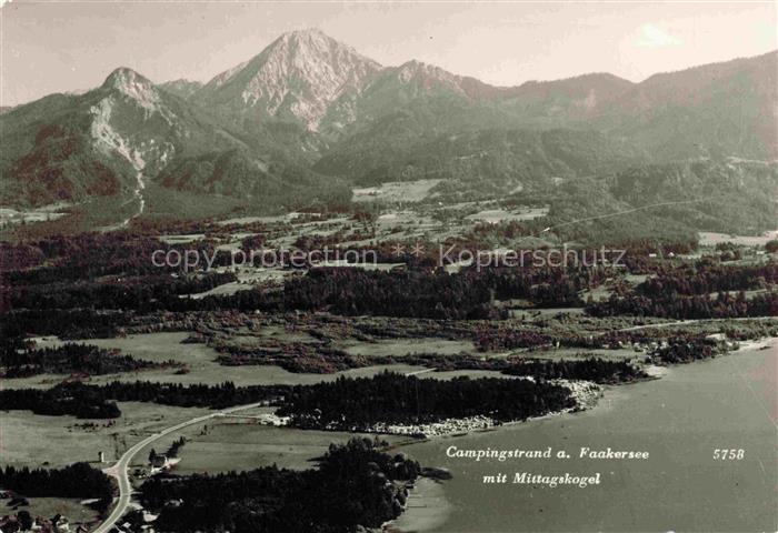 Faakersee VILLACH Kaernten AT Campingstrand Mittagskogel See Berge Wald Camping