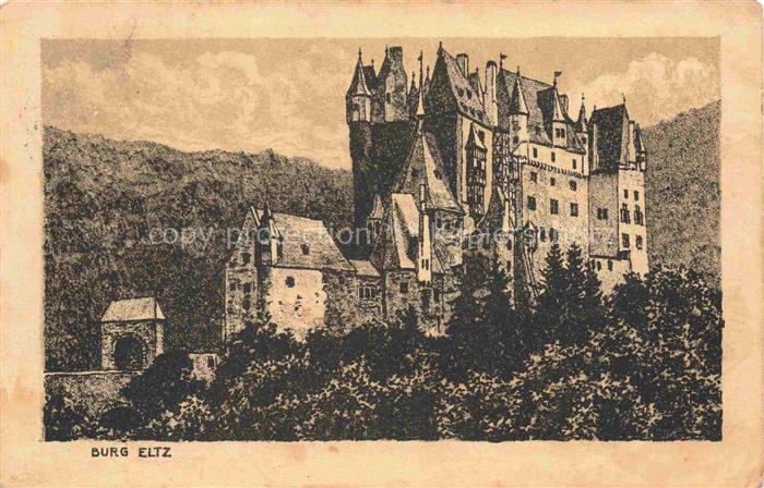 Eltz Burg Eltz Wierschem Mayen-Koblenz Rheinland-Pfalz Burg-Eltz Burg Tuerme Wal