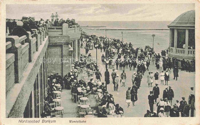 BORKUM Nordseebad Niedersachsen Wandelbahn Nordseebad Strandpromenade Meer Mensc
